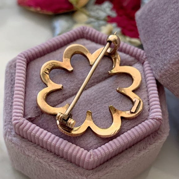 14k Antique Brooch or Pin Flower with Seed Pearls - Picture 3 of 3